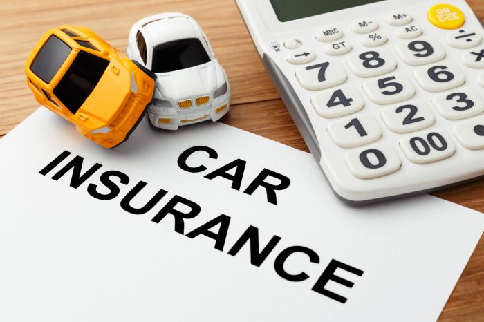 How to get a car insurance discount in California?