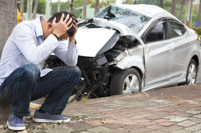 What are the consequences of driving without car insurance?